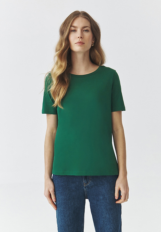 DAMSKI T-SHIRT BOXY Z KRÓTKIM RĘKAWEM — DELOR DAMSKI T-SHIRT BOXY Z KRÓTKIM RĘKAWEM — DELOR ZIELONY 1