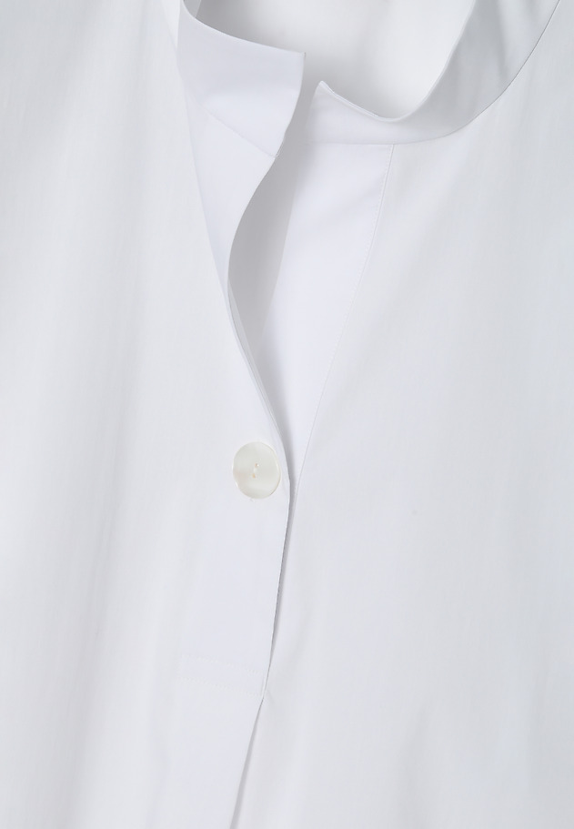 LADIES’ LOOSE SHIRT WITH DECORATIVE BELT LOTARI LADIES’ LOOSE SHIRT WITH DECORATIVE BELT LOTARI BIAŁY 7