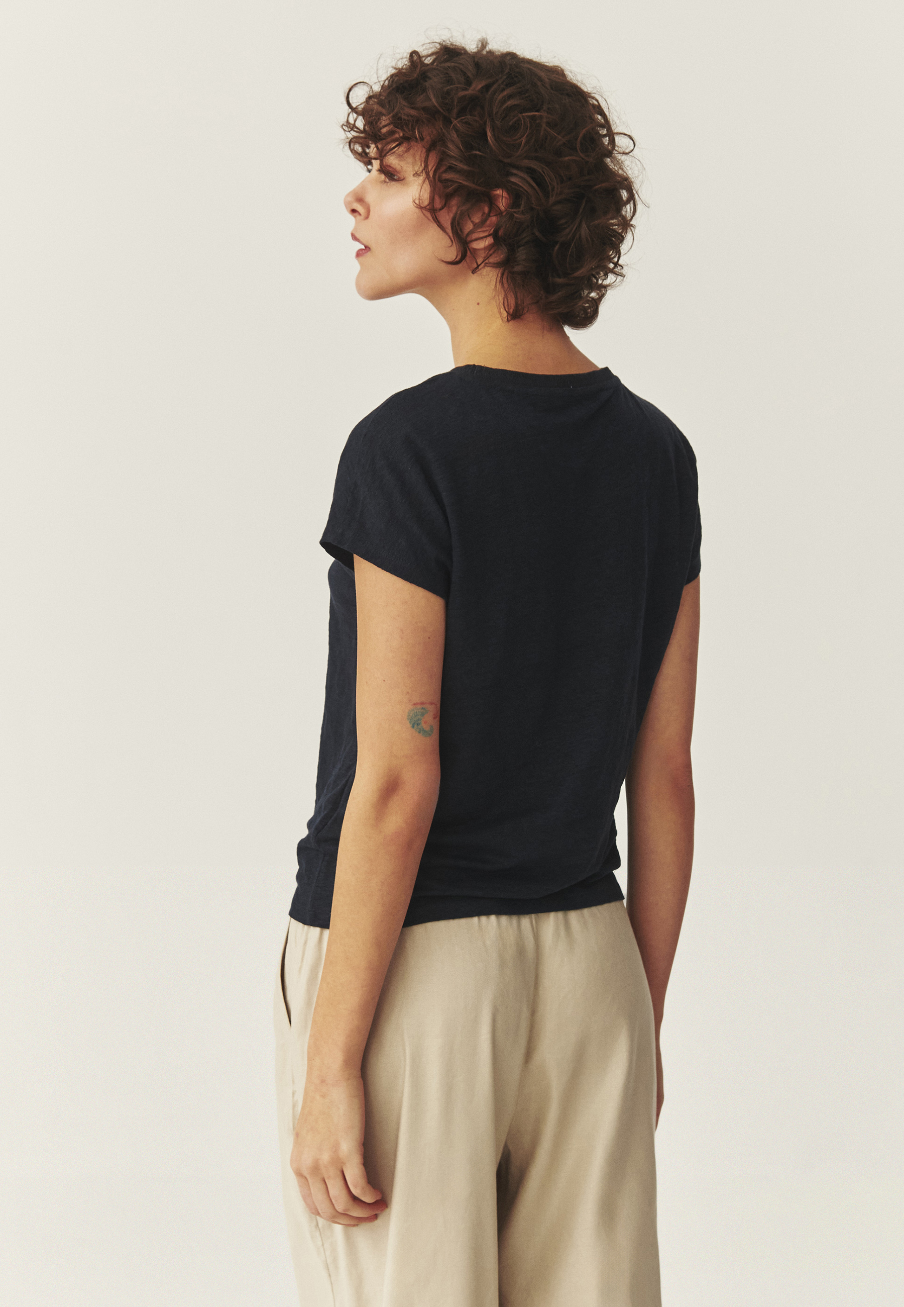 BLUZĂ DIN IN, CU CROIALĂ LEJERĂ - ONYKA