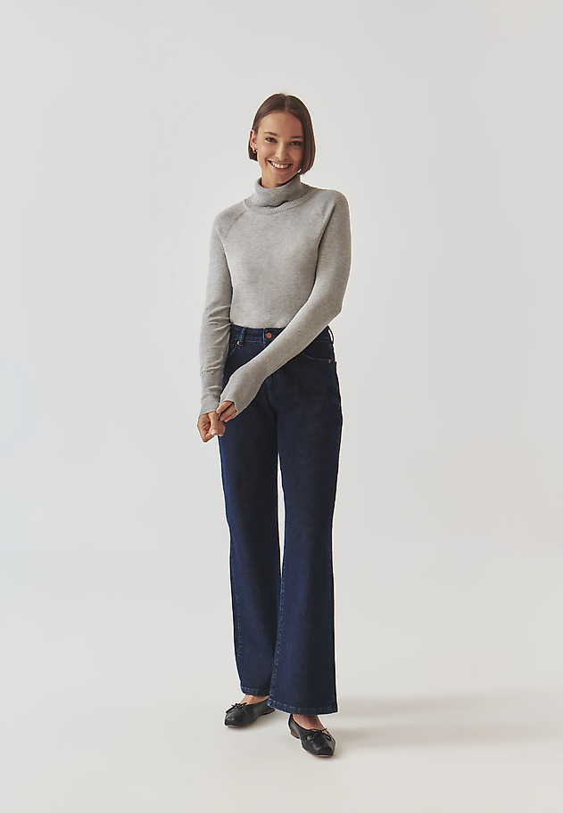 CLASSIC LADIES' TURTLENECK SWEATER - NEKOKI CLASSIC LADIES' TURTLENECK SWEATER - NEKOKI SZARY 2