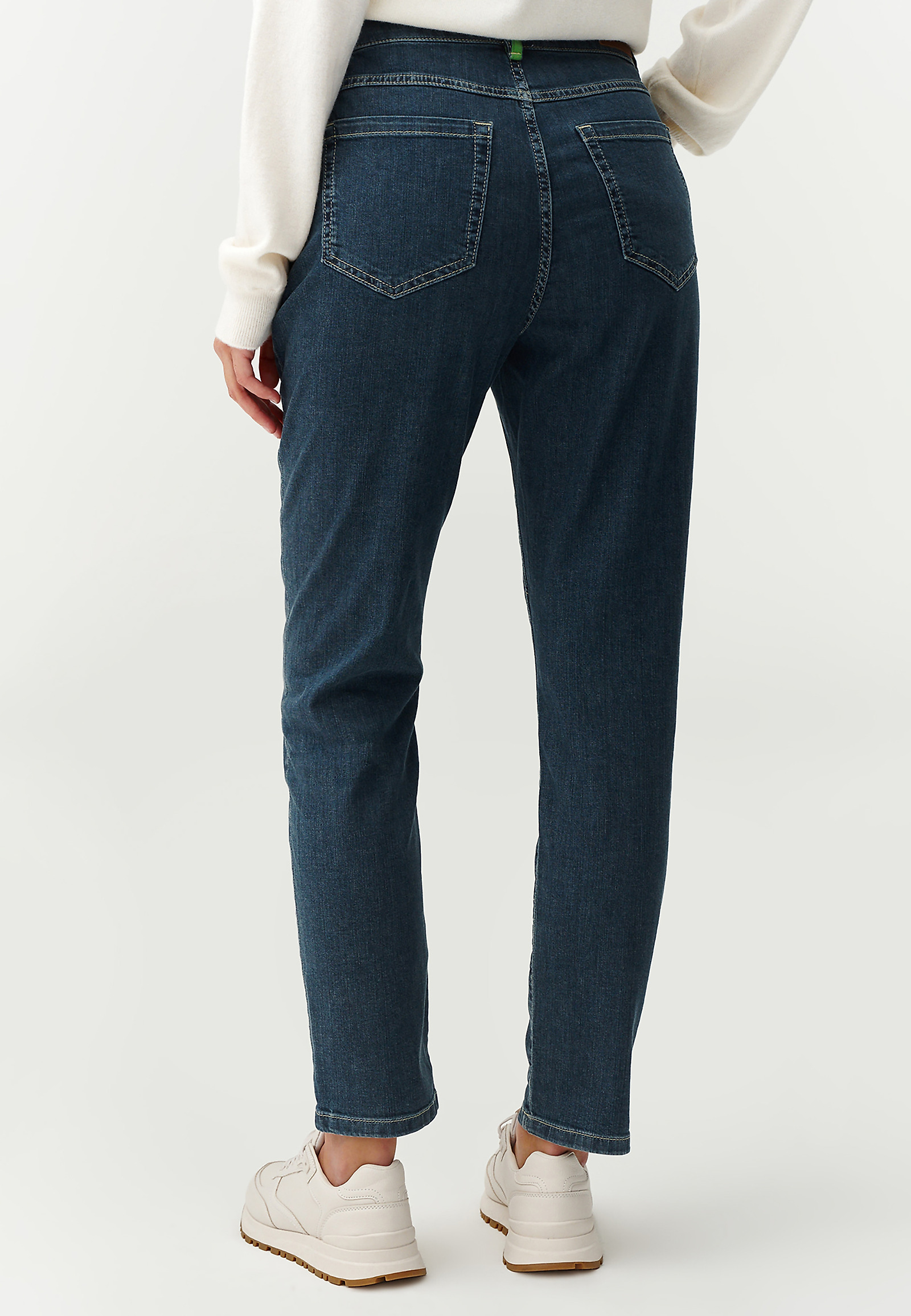 DÁMSKÉ ÚZKÉ DŽÍNOVÉ KALHOTY TYPU BOYFRIEND S ASYMETRICKÝM ZAPÍNÁNÍM - FEGA DÁMSKÉ ÚZKÉ DŽÍNOVÉ KALHOTY TYPU BOYFRIEND S ASYMETRICKÝM ZAPÍNÁNÍM - FEGA MODRÁ 94648