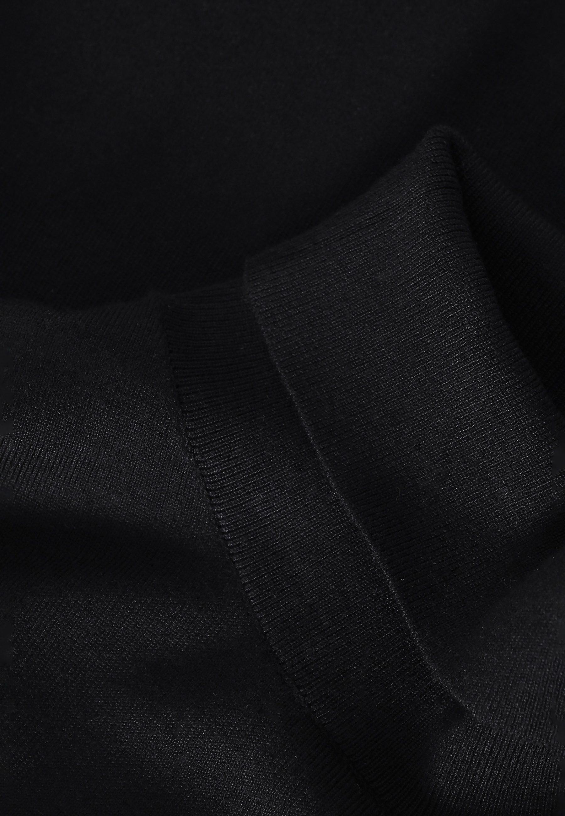 KLASYCZNY SWETER DAMSKI Z GOLFEM LU CZARNY 2