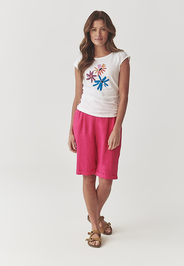 LADIES’ FITTED T-SHIRT WITH FLORAL PRINT - AMANDA 5 LADIES’ FITTED T-SHIRT WITH FLORAL PRINT - AMANDA 5 WHITE 2
