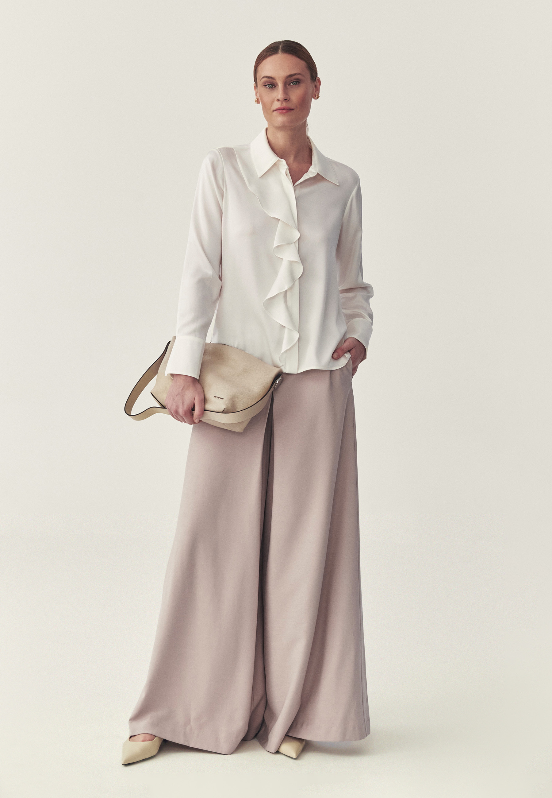 SATYNOWA KOSZULA Z JEDWABIEM - SILIKA ECRU 2