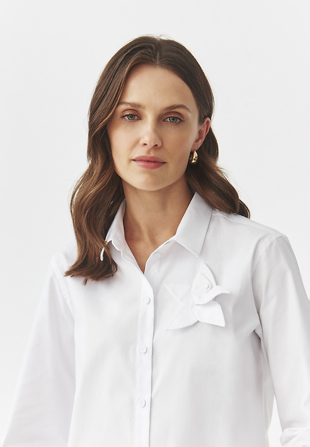 COTTON SHIRT WITH SPATIAL FLOWER — SUSAN COTTON SHIRT WITH SPATIAL FLOWER — SUSAN BIAŁY 6