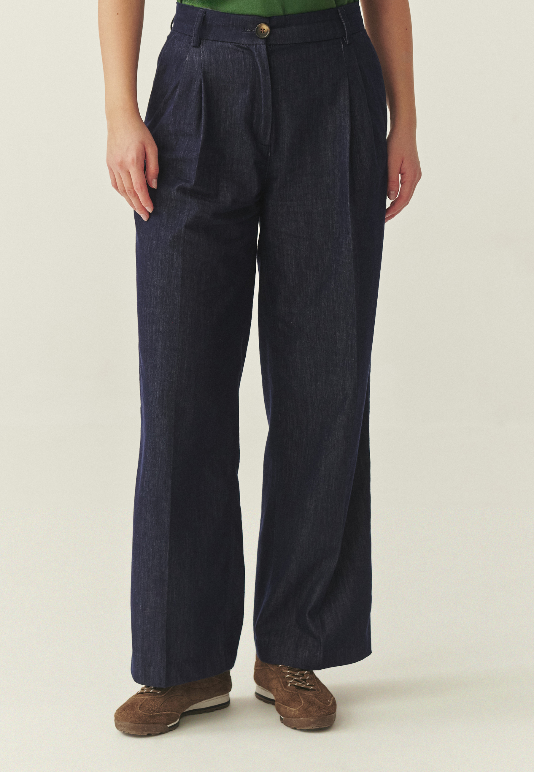 DENIMOWE SPODNIE Z SZEROKĄ NOGAWKĄ - SOLA 1