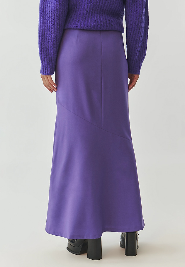 LADIES’ LONG WOOL SKIRT WITH AN ASYMMETRICAL CUT - PALOMA 1 LADIES’ LONG WOOL SKIRT WITH AN ASYMMETRICAL CUT - PALOMA 1 PURPLE 2