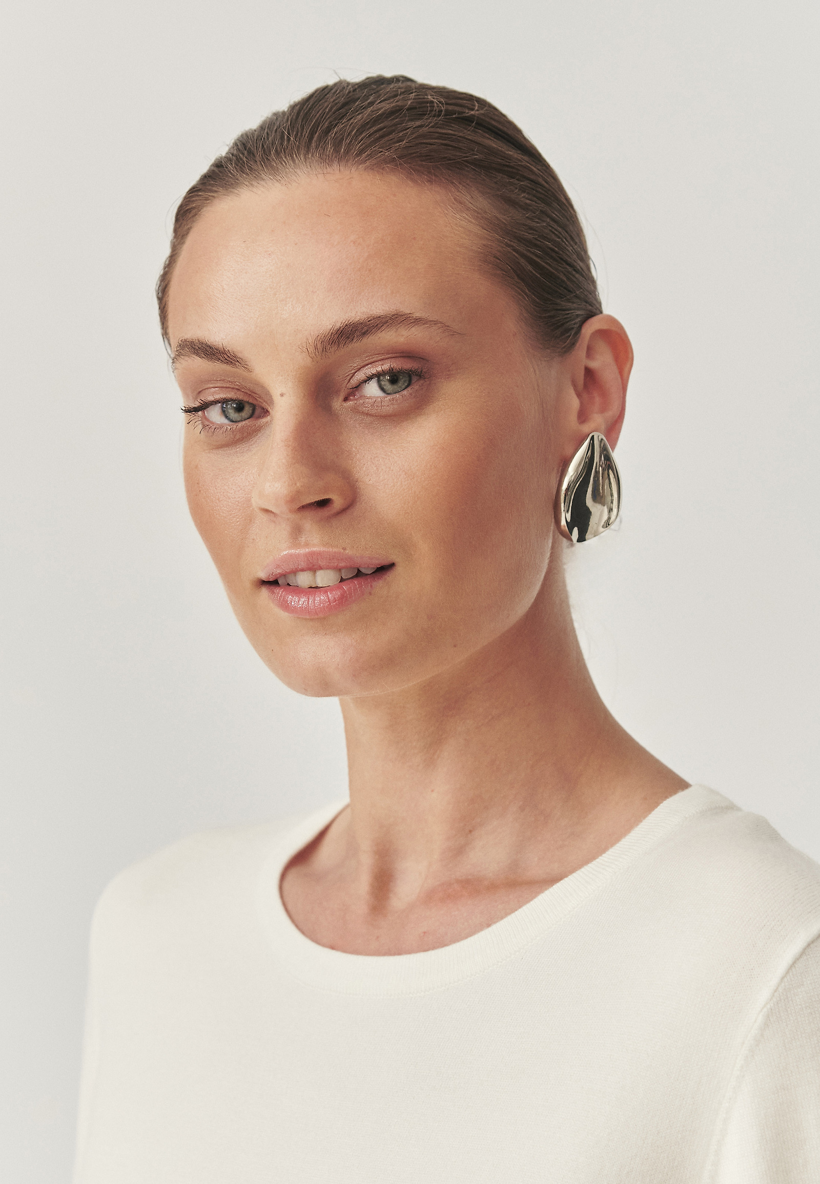 CLASSIC JUMPER WITH CERTIFIED VISCOSE - NICA CLASSIC JUMPER WITH CERTIFIED VISCOSE - NICA ECRU 114769