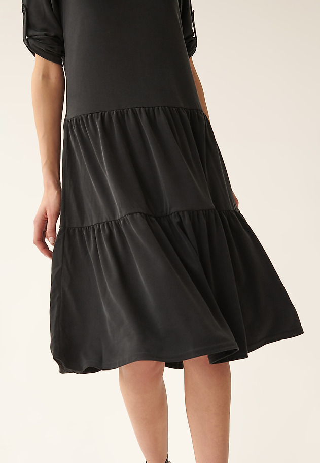 SHORT DRESS WITH A FRILL RIKSONA SHORT DRESS WITH A FRILL RIKSONA BLACK 5