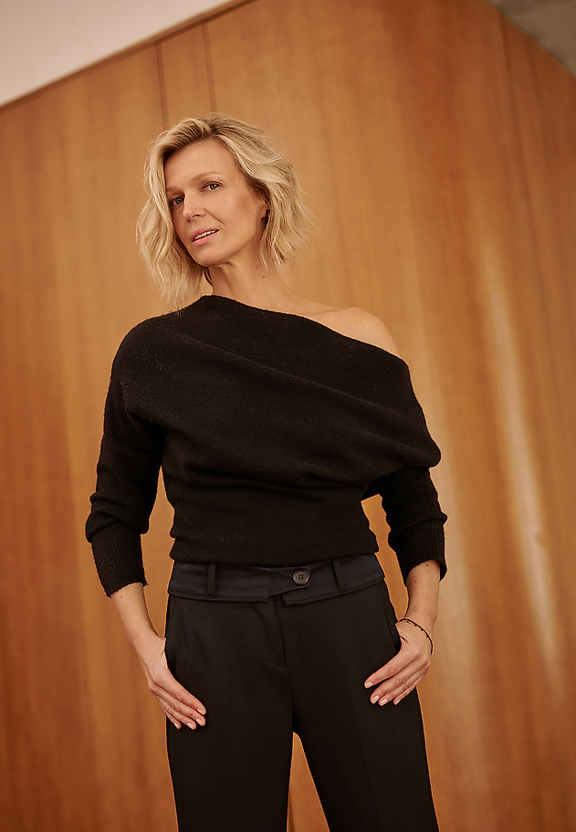 ELEGANT LADIES’ TROUSERS IN HERRINGBONE FABRIC LAURA ELEGANT LADIES’ TROUSERS IN HERRINGBONE FABRIC LAURA BLACK 1