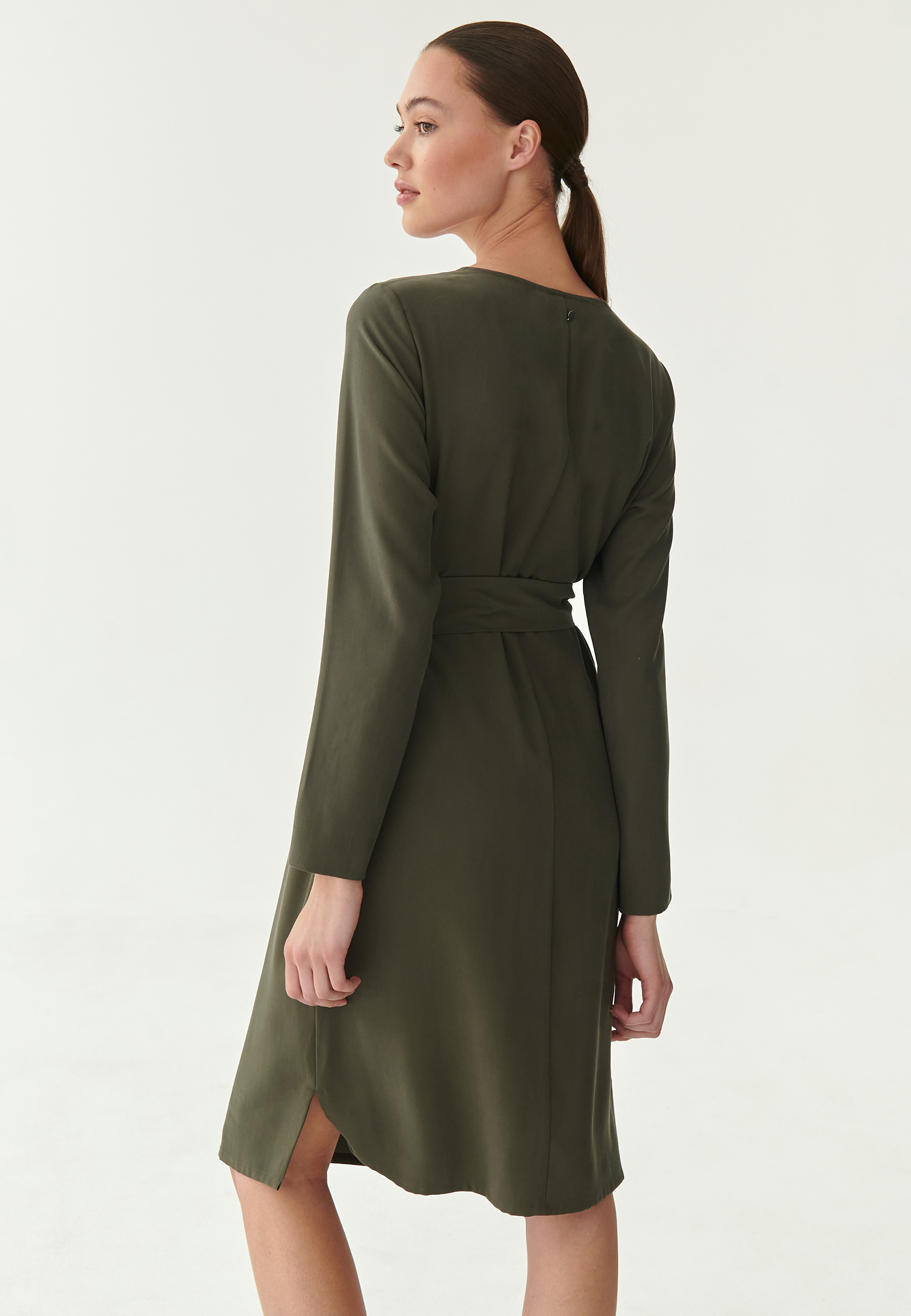 DOPASOWANA SUKIENKA DAMSKA SARDYNIA