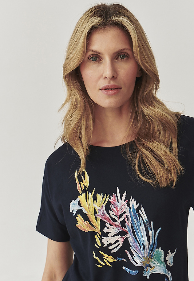 LADIES’ KIMONO T-SHIRT IN COLORFUL PRINT - LALI 1 LADIES’ KIMONO T-SHIRT IN COLORFUL PRINT - LALI 1 NAVY BLUE 4