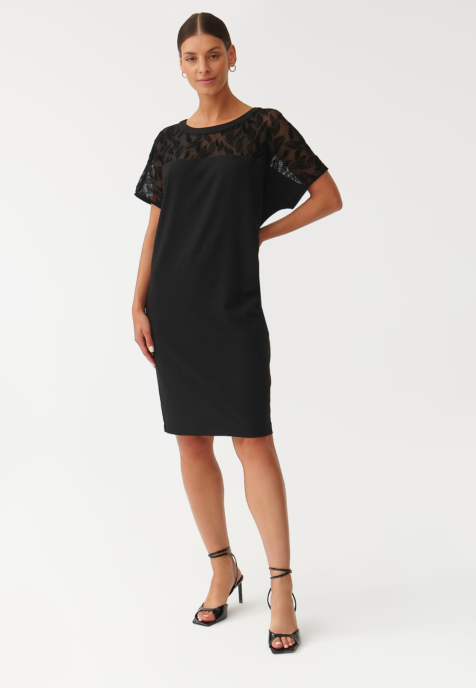 LADIES’ DRESS WITH SEMI-TRANSPARENT MESH INSERT OWERA LADIES’ DRESS WITH SEMI-TRANSPARENT MESH INSERT OWERA BLACK 92720