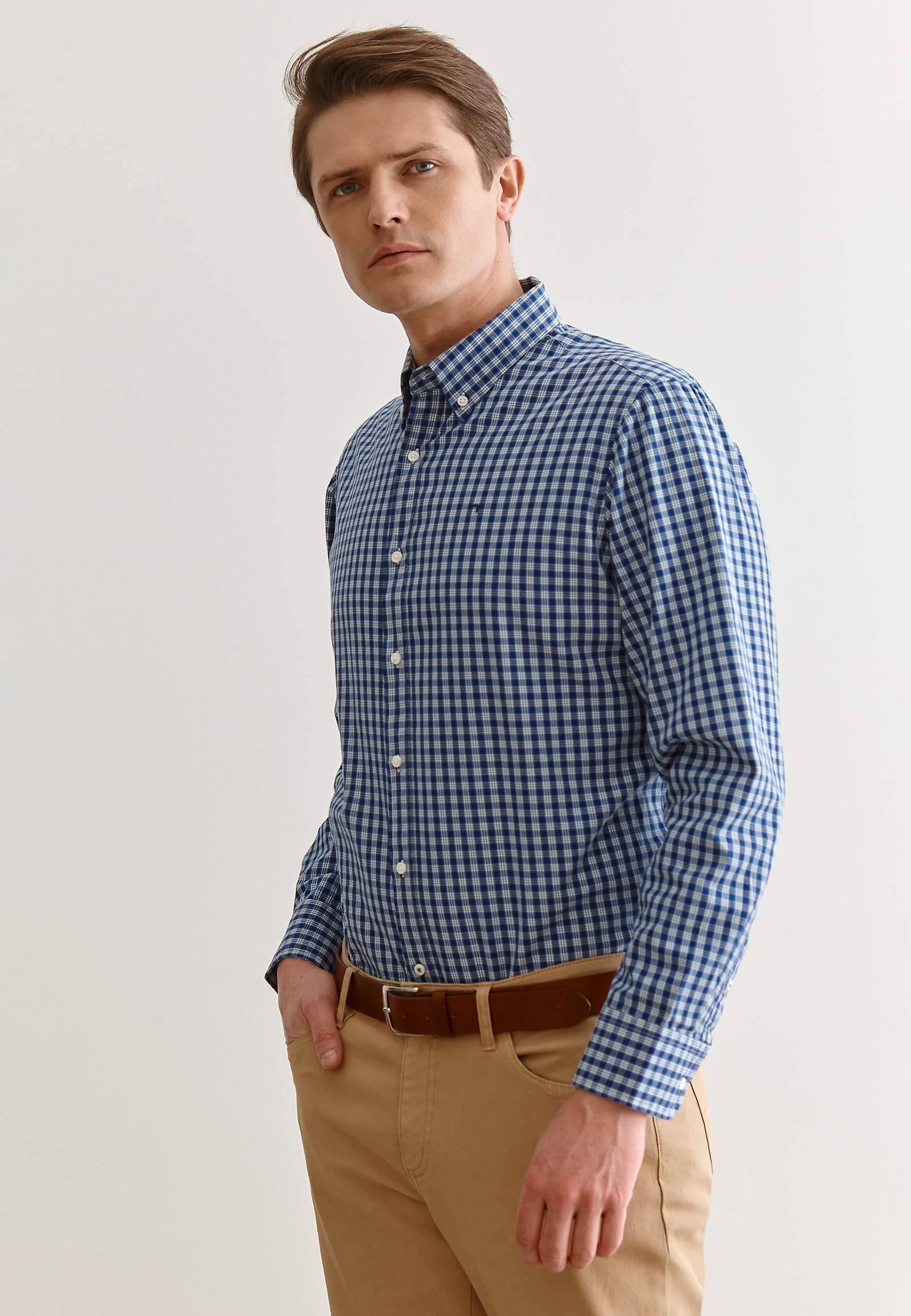 KOSZULA MĘSKA Z DŁUGIM RĘKAWEM FILIP 1 CLASSIC KOSZULA MĘSKA Z DŁUGIM RĘKAWEM FILIP 1 CLASSIC GRANATOWY 75594