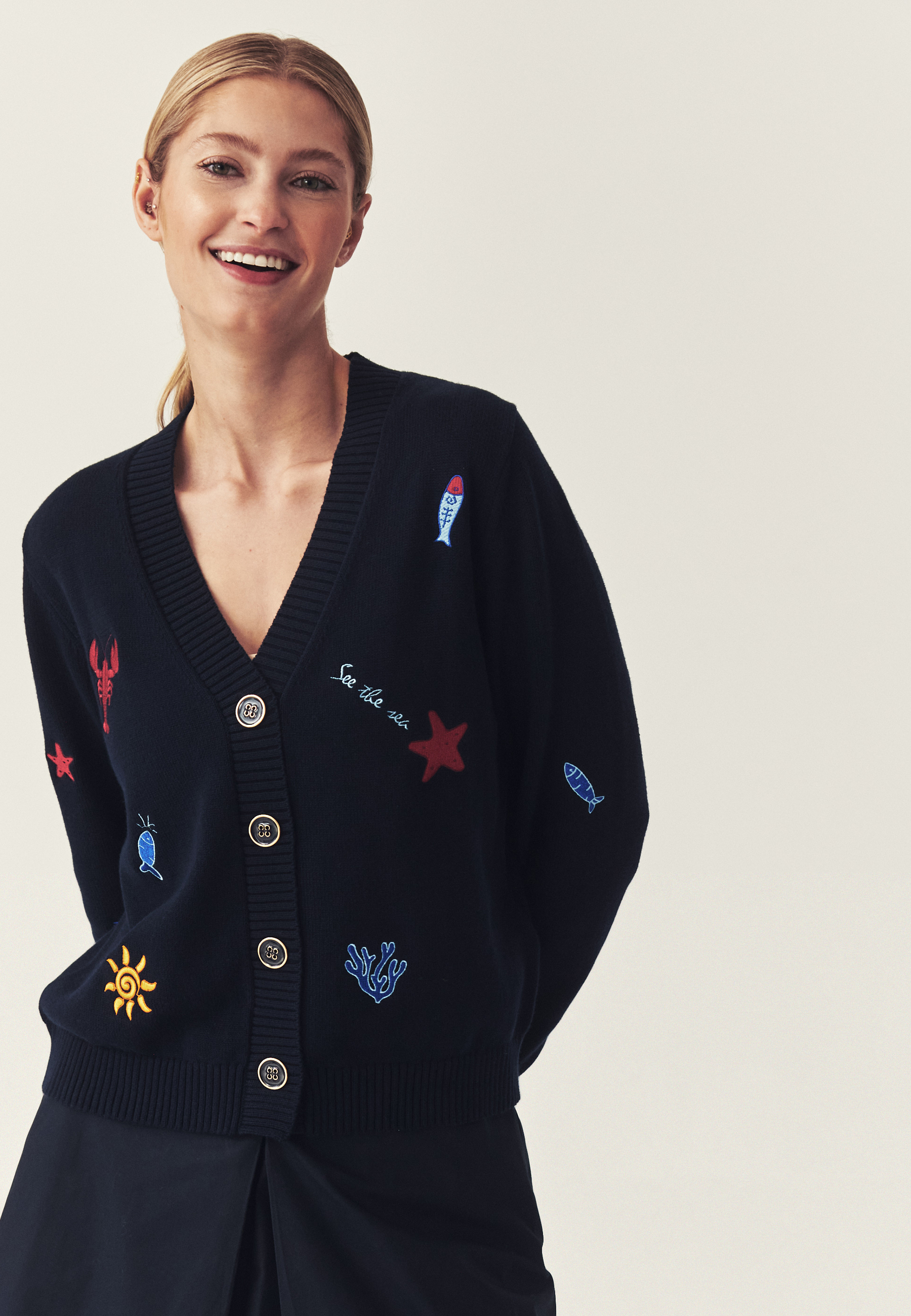 HAFTOWANY KARDIGAN Z BAWEŁNY - TEDA GRANATOWY 2