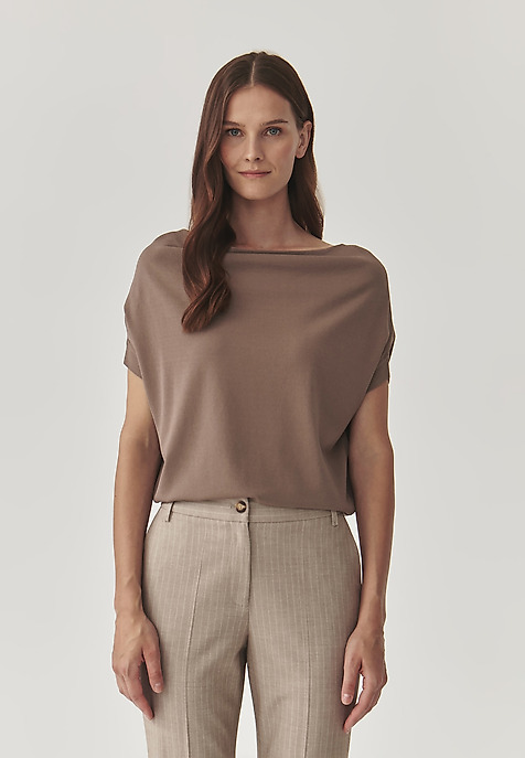 LADIES’ BLOUSE WITH A DECORATIVE NECKLINE - ATI BEIGE 2