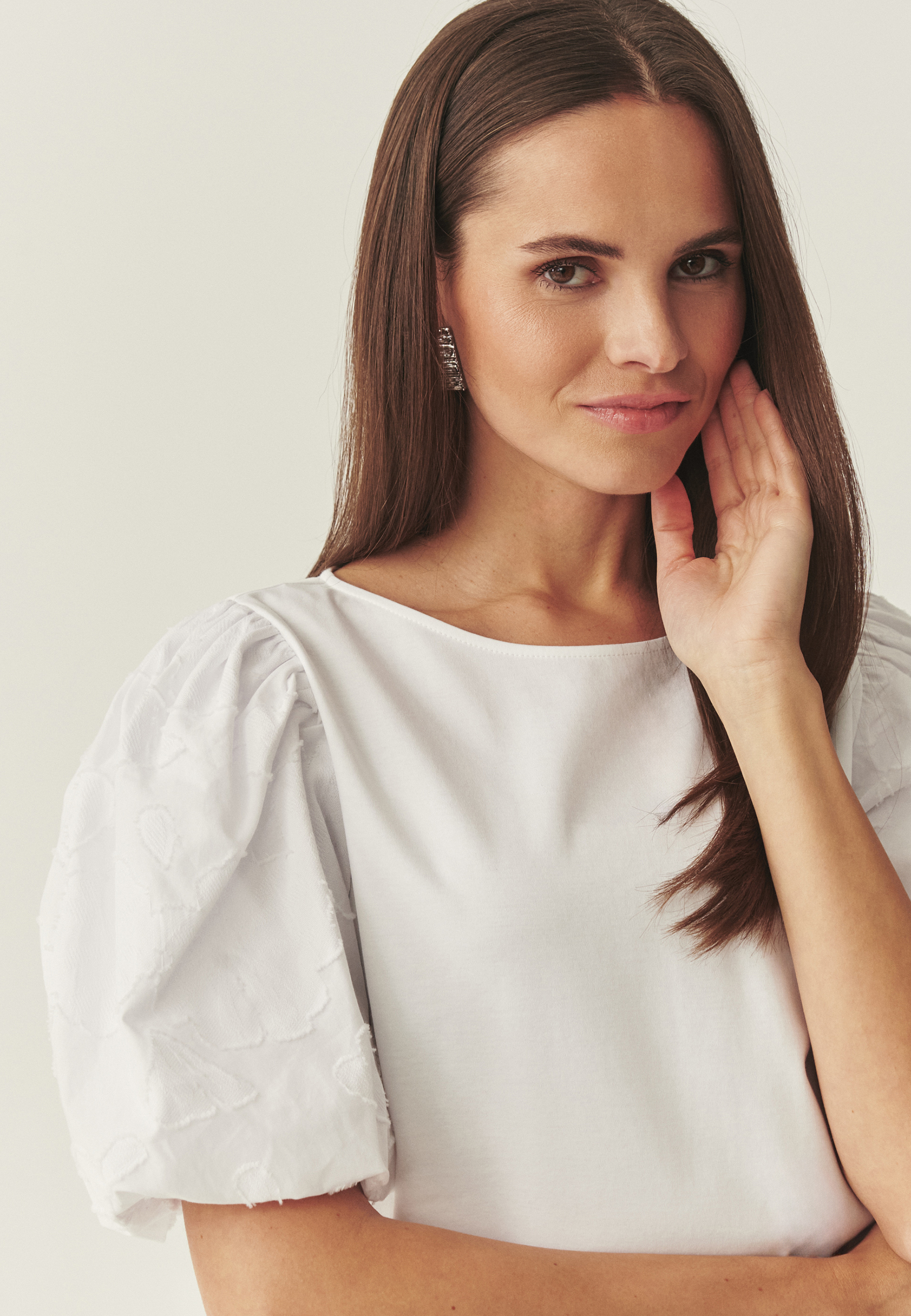 BAWEŁNIANA BLUZKA Z BUFKAMI - RIKA BIAŁY 2