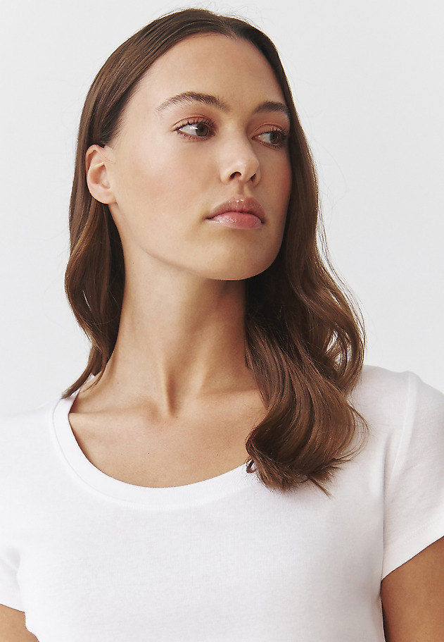 TRICOU UNIVERSAL DE DAMĂ, DIN BUMBAC - ANTONINA 1 TRICOU UNIVERSAL DE DAMĂ, DIN BUMBAC - ANTONINA 1 ALB 4