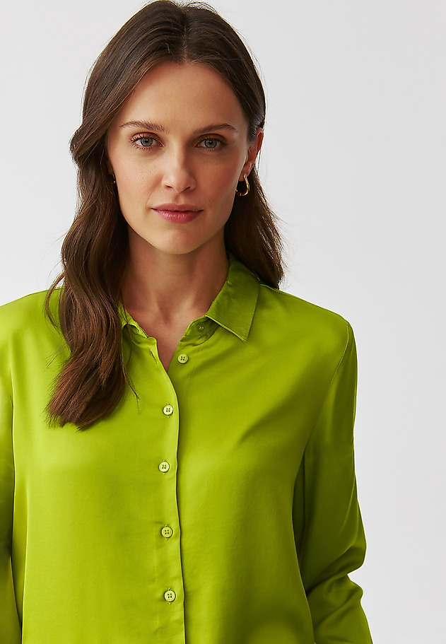 LADIES’ SATIN STYLISH BLOUSE - NIKA LADIES’ SATIN STYLISH BLOUSE - NIKA ZIELONY 2