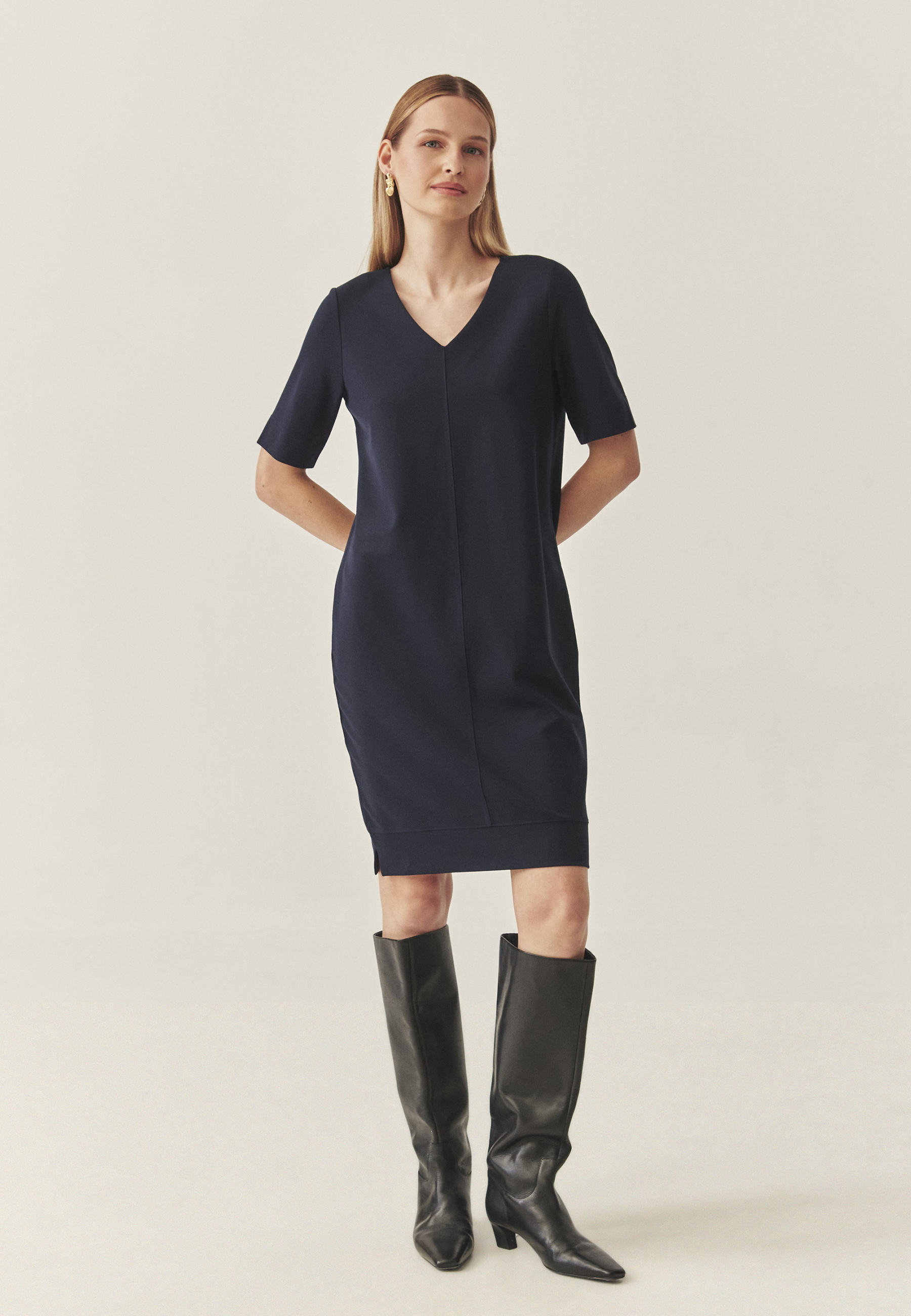 ROCHIE TRICOTATĂ CU MÂNECI SCURTE ȘI CU DECOLTEU ÎN FORMA LITEREI „V” - KOKORA BLEUMARIN 2