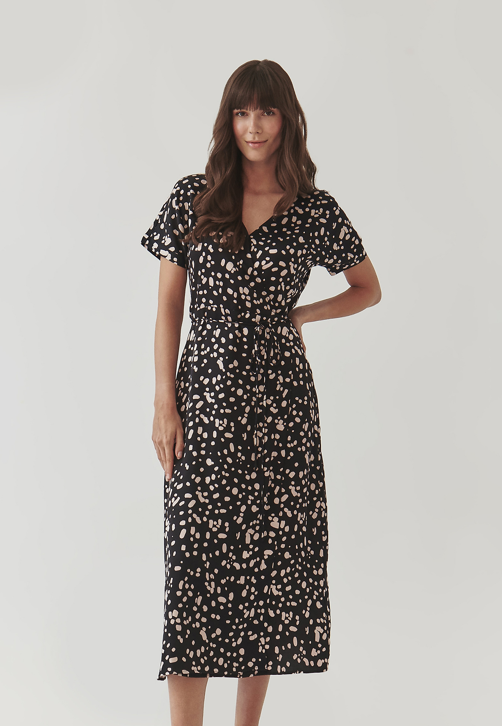 ROCHIE PARTE PESTE PARTE, DIN VISCOZĂ, CU MODEL - ZEREWI ROCHIE PARTE PESTE PARTE, DIN VISCOZĂ, CU MODEL - ZEREWI MULTICOLOR 98825