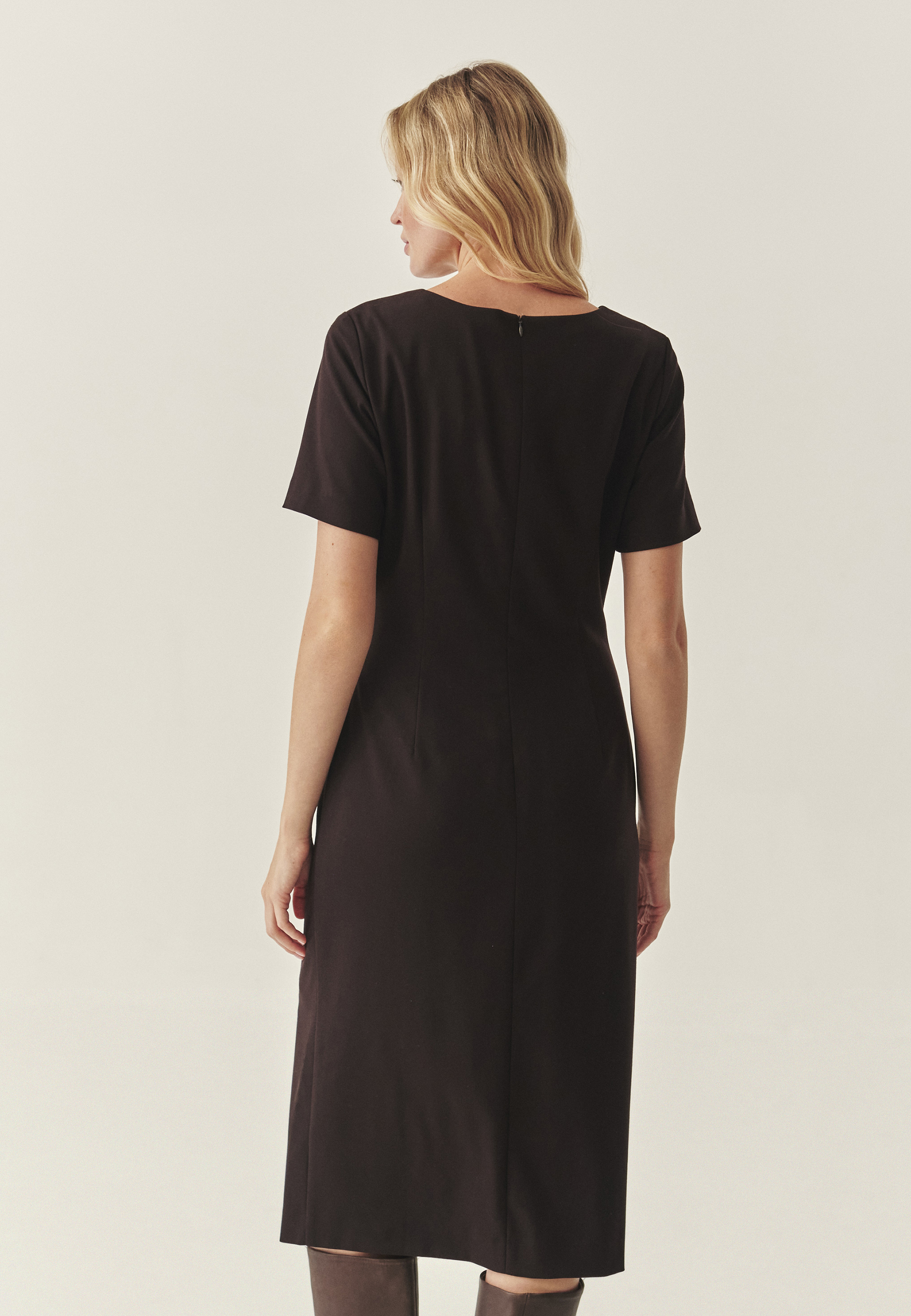 KLASIČNA MIDI OBLEKA - DEBORA RJAVA 2