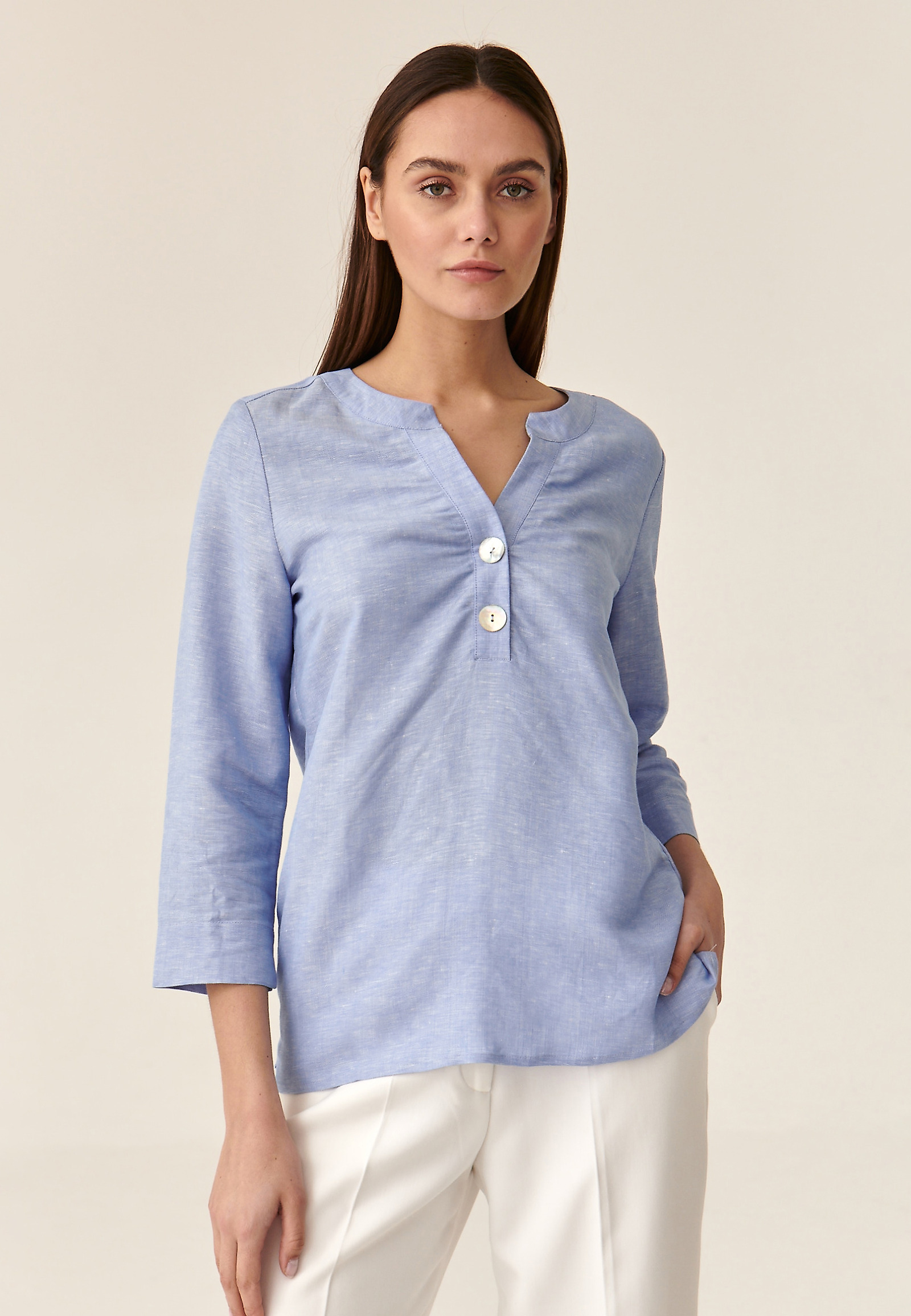 ŽENSKA BLUZA Z GUMBI ALMERA ŽENSKA BLUZA Z GUMBI ALMERA MODRA 88754