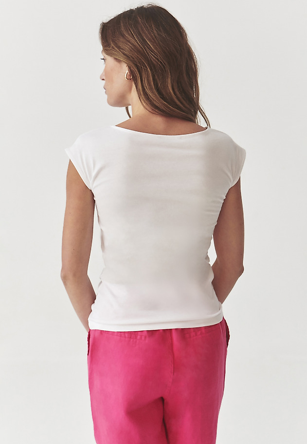 LADIES’ FITTED T-SHIRT WITH FLORAL PRINT - AMANDA 5 LADIES’ FITTED T-SHIRT WITH FLORAL PRINT - AMANDA 5 WHITE 3