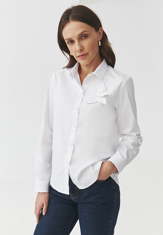 COTTON SHIRT WITH SPATIAL FLOWER — SUSAN COTTON SHIRT WITH SPATIAL FLOWER — SUSAN BIAŁY 2