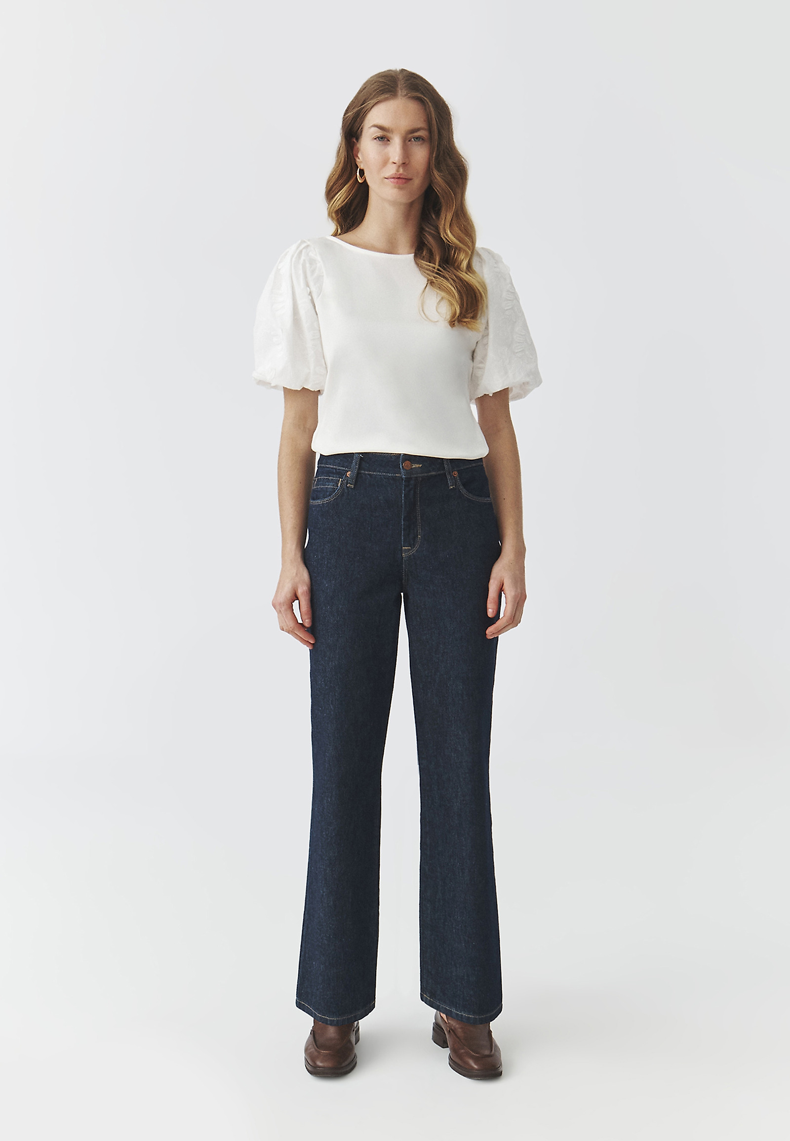 BLUZA Z ROKAVI IZ BIFEJA Z VEZENINO - KATHIA BLUZA Z ROKAVI IZ BIFEJA Z VEZENINO - KATHIA ECRU 107742
