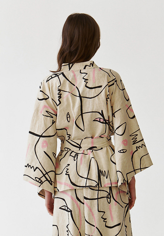 MODERN LADIES’ KIMONO BLAZER WITH A BELT - KIMONI 1 MODERN LADIES’ KIMONO BLAZER WITH A BELT - KIMONI 1 MULTIKOLOR 4