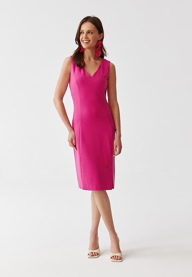 LADIES’ PENCIL DRESS WITH A FRONT SLIT - HAGA LADIES’ PENCIL DRESS WITH A FRONT SLIT - HAGA RÓŻOWY 2