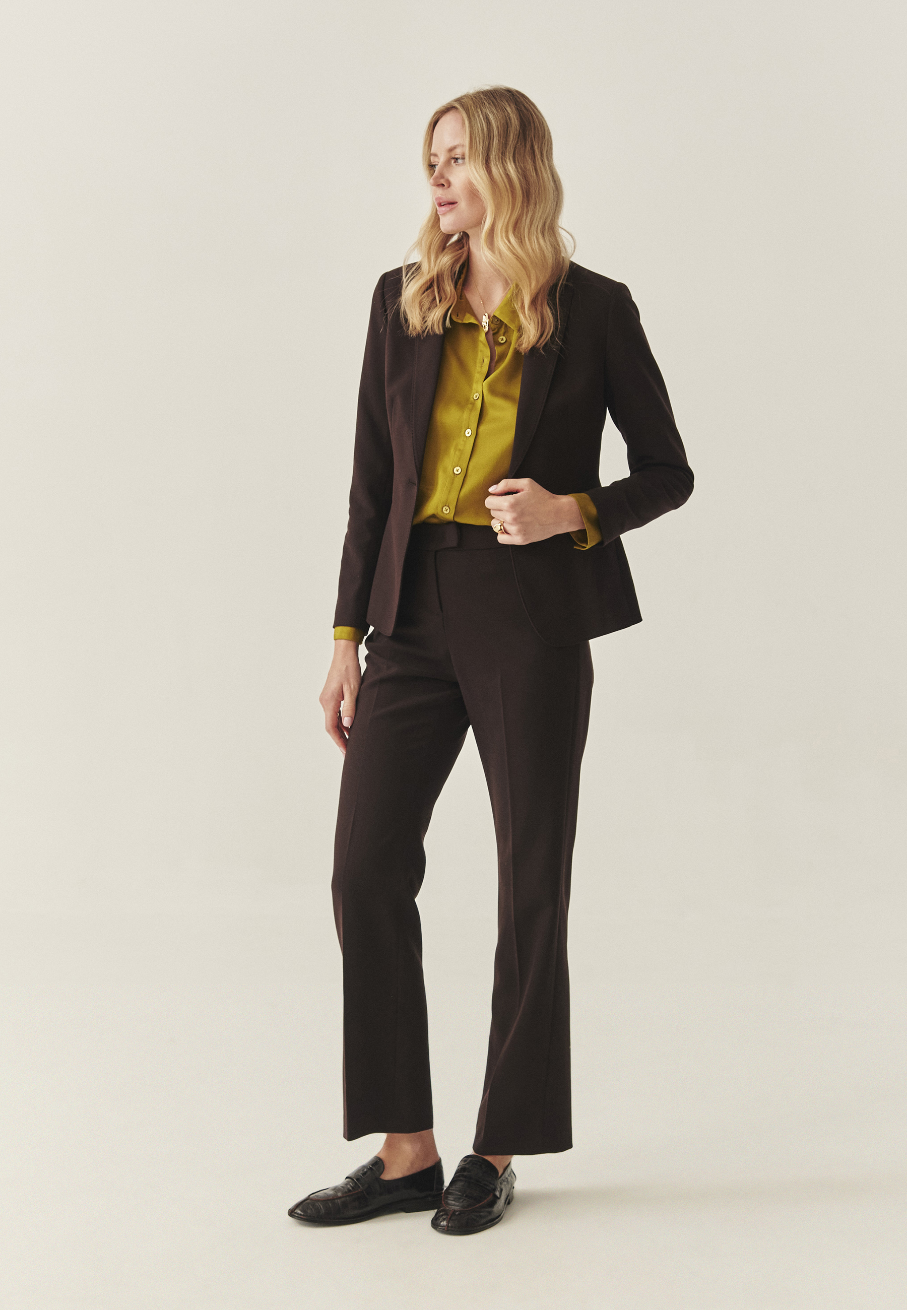 TAILORED JACKET IN DARK CHOCOLATE BROWN - KAREMA 4 RJAVA 2