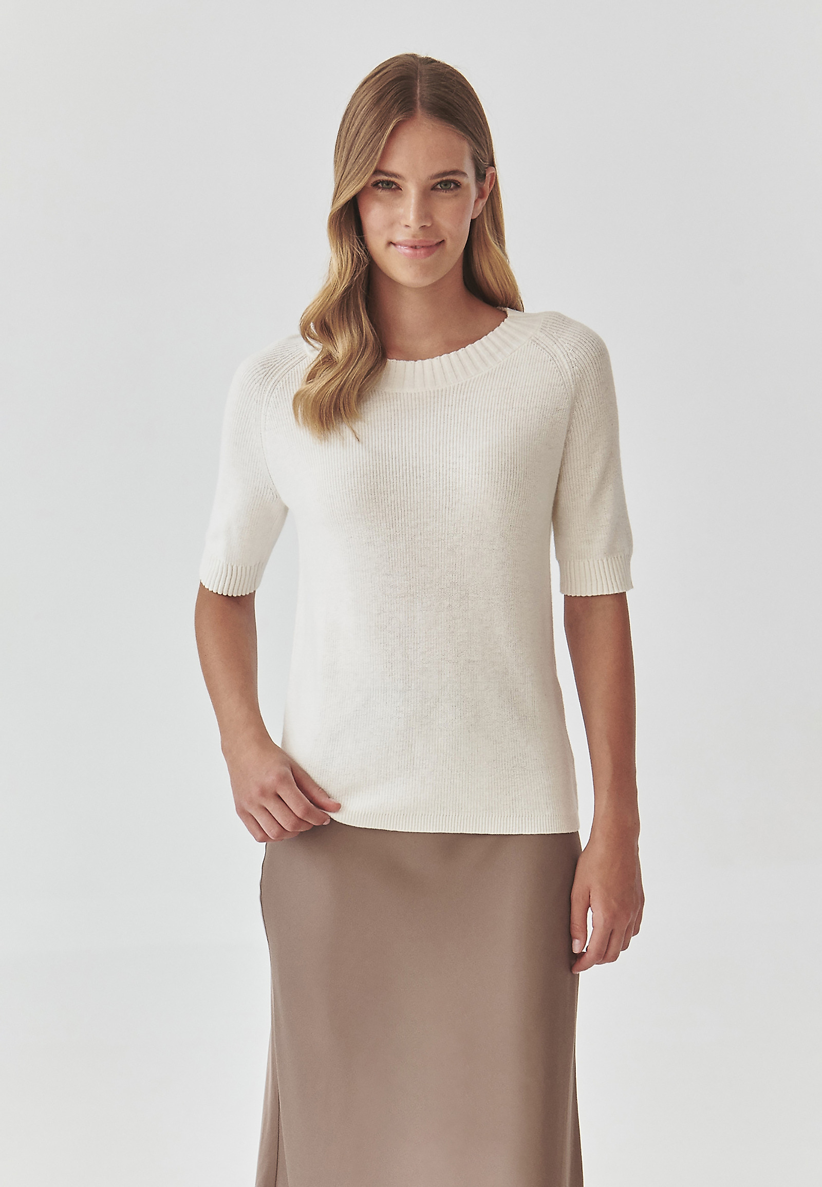 LADIES’ SHORT-SLEEVED BLOUSE - TERESA LADIES’ SHORT-SLEEVED BLOUSE - TERESA ECRU 99840