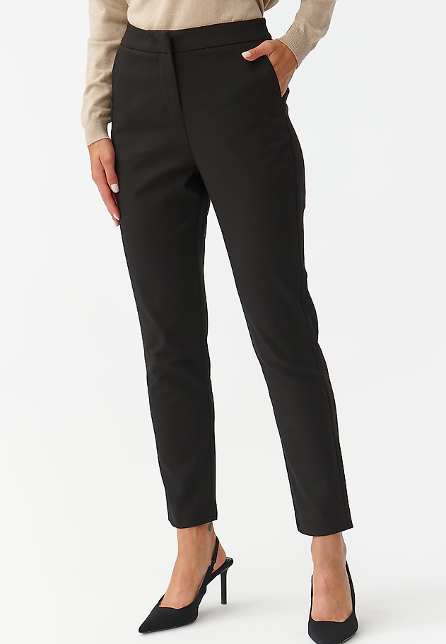 CLASSIC LADIES’ TROUSERS MAKOLO CLASSIC LADIES’ TROUSERS MAKOLO CZARNY 2