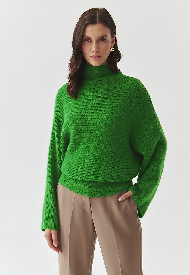LADIES' TURTLENECK JUMPER WITH WIDE SLEEVES — MAZZY 1 LADIES' TURTLENECK JUMPER WITH WIDE SLEEVES — MAZZY 1 ZIELONY 3