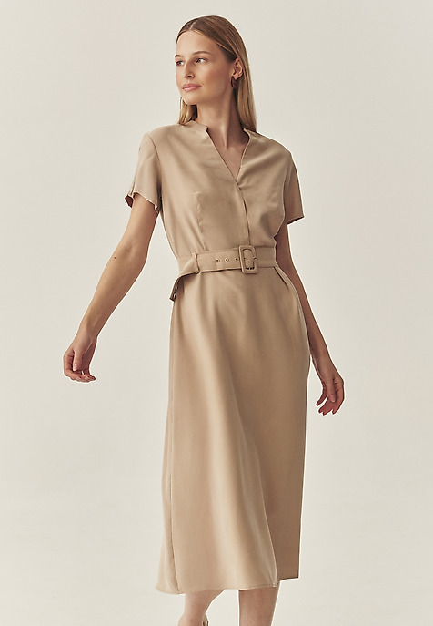 LADIES’ MIDI SHORT-SLEEVED DRESS WITH BELT AND A BUCKLE - KORMI BEIGE 2