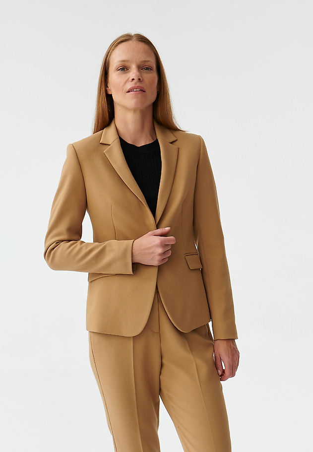 LADIES’ FITTED BLAZER REMA LADIES’ FITTED BLAZER REMA BEŻOWY 1