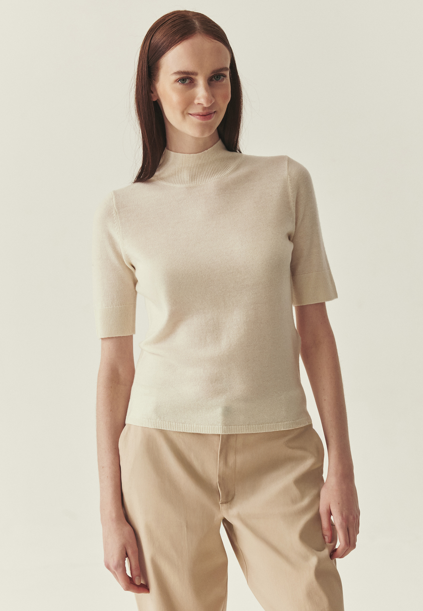 WEŁNIANY SWETER Z GOLFEM - LU BIAŁY 2