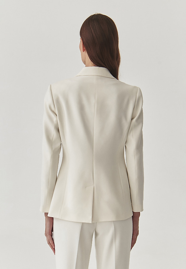 ELEGANT LADIES’ BLAZER - REMELIKA ELEGANT LADIES’ BLAZER - REMELIKA ECRU 4