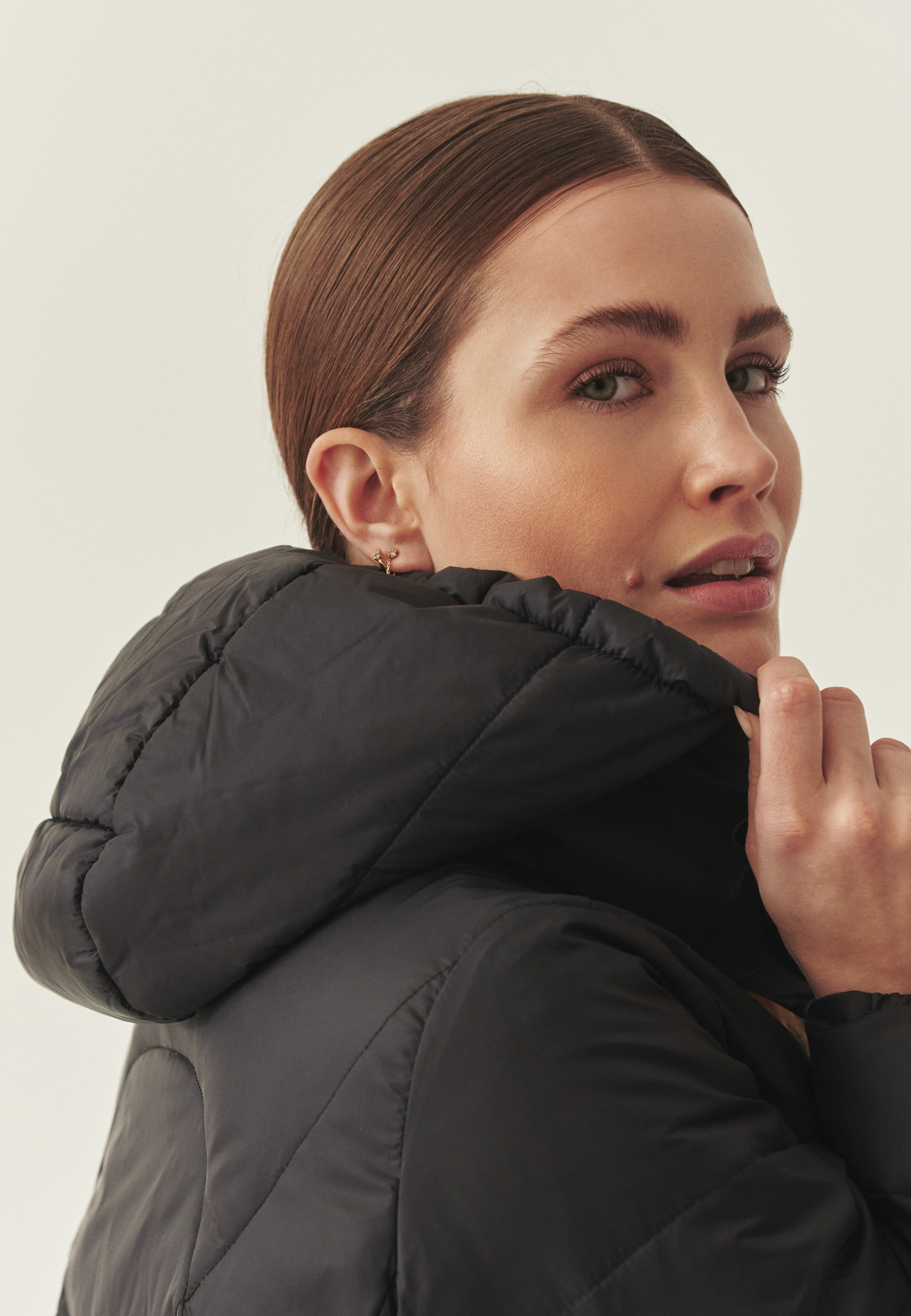 LIGHTWEIGHT JACKET WITH DOWN FILLING - SAWANA