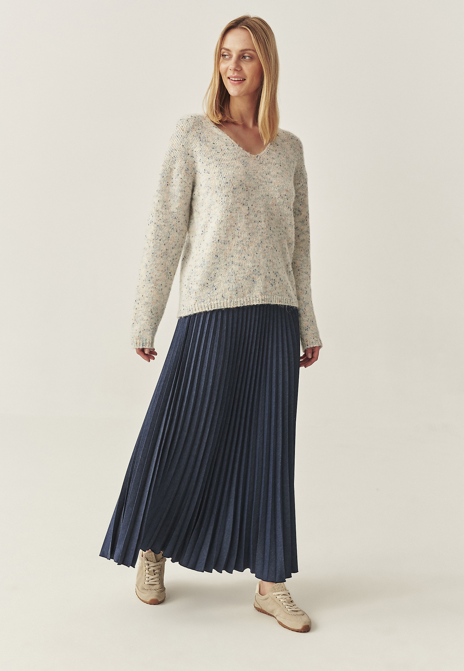PLEATED MIDI SKIRT - SEMINA 1 PLEATED MIDI SKIRT - SEMINA 1 BLUE 114470