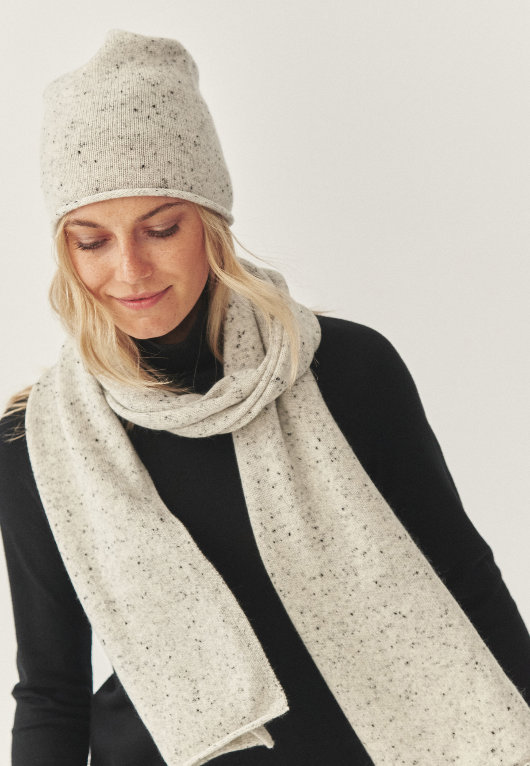 ȘAL DIN LÂNĂ ȘI CAȘMIR - ADERAW GRI 2