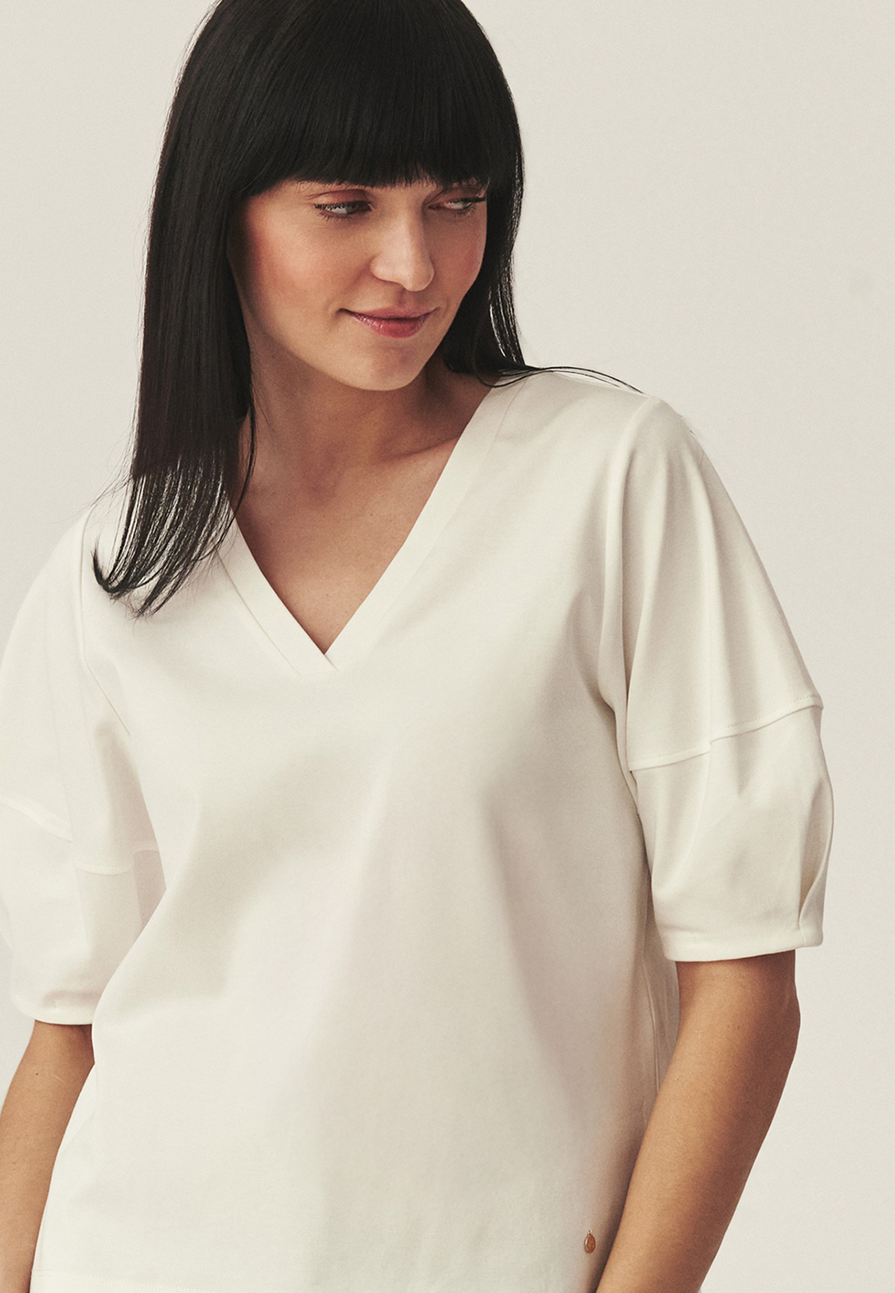 BLÚZKA S BALÓNOVÝMI RUKÁVMI – BEESA 1