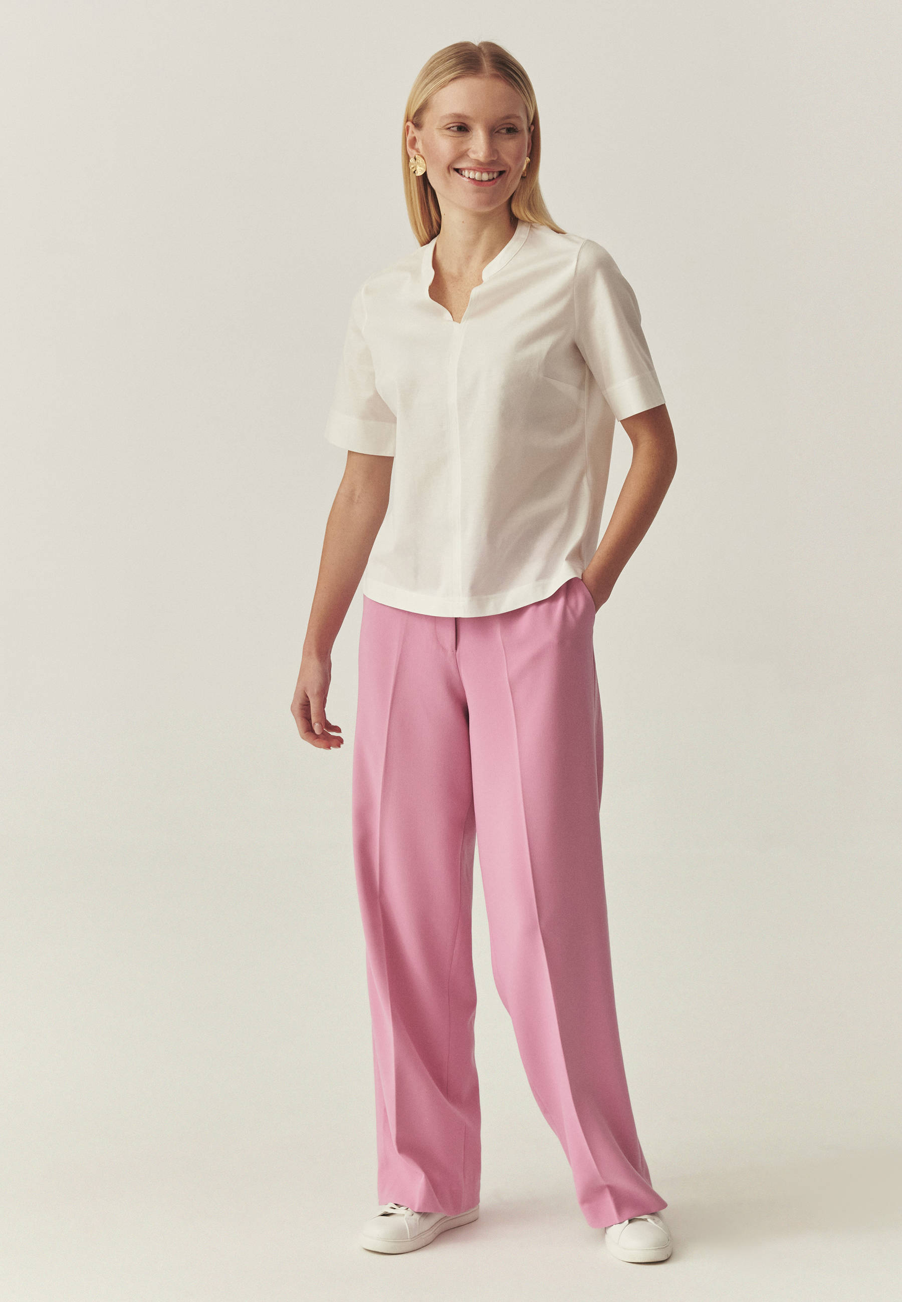 DÁMSKA BLÚZKA Z MERCERIZOVANEJ BAVLNY SO STOJAČIKOM – IVANA ECRU 2