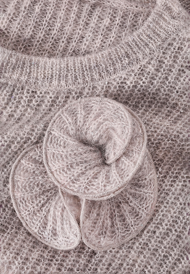 LADIES' JUMPER IN YARN WITH FLORAL, DECORATIVE ELEMENT — CLAIRE LADIES' JUMPER IN YARN WITH FLORAL, DECORATIVE ELEMENT — CLAIRE SREBRNY 6