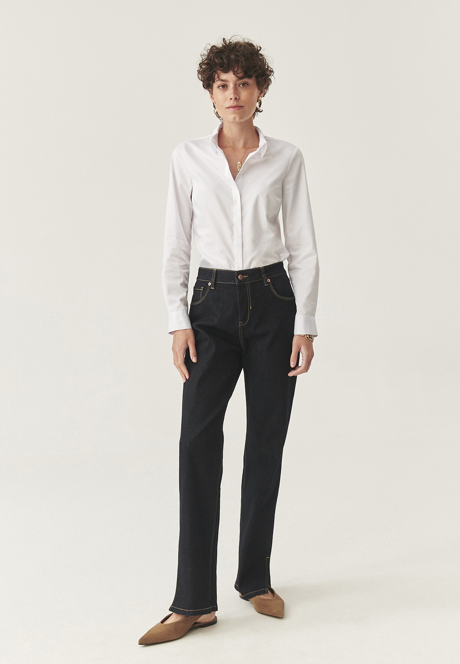 PANTALONI DIN DENIM CU PICIOR DREPT - LASSI 1 PANTALONI DIN DENIM CU PICIOR DREPT - LASSI 1 ALBASTRU 114577