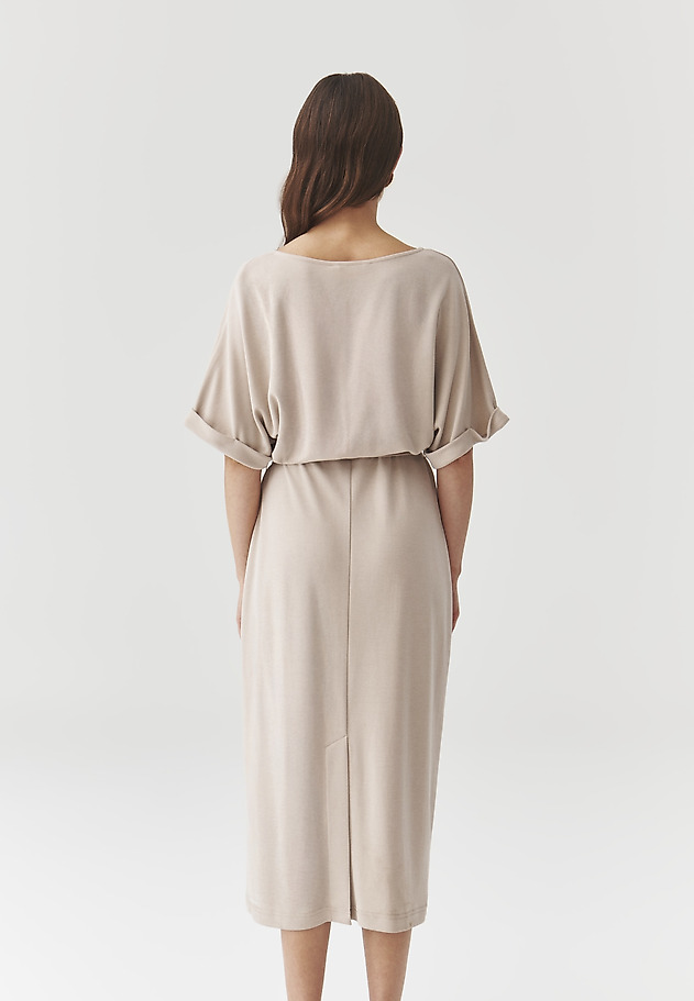 CLASSIC MIDI DRESS — ASTER CLASSIC MIDI DRESS — ASTER BEŻOWY 4