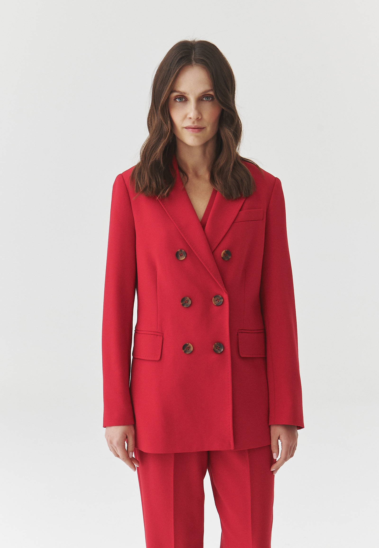 DÁMSKÉ ČERVENÉ DVOUŘADÉ SAKO — ANKINA 3 DÁMSKÉ ČERVENÉ DVOUŘADÉ SAKO — ANKINA 3 ČERVENÁ 107183