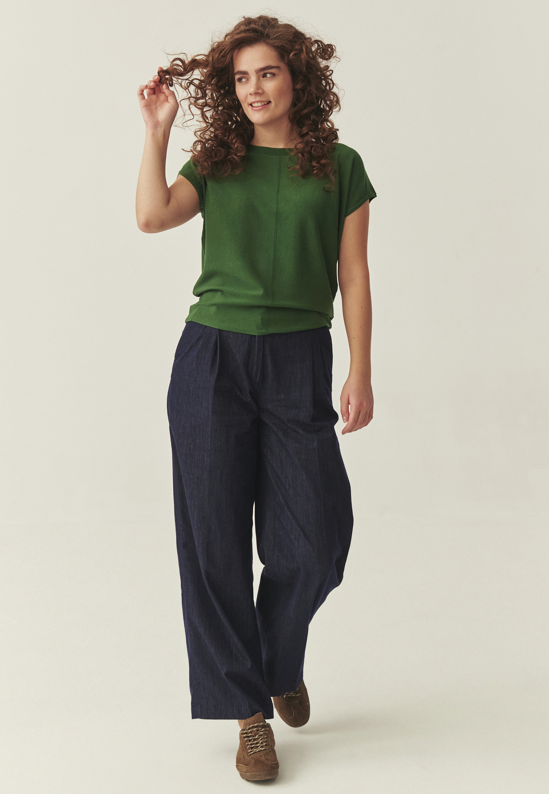 DENIMOWE SPODNIE Z SZEROKĄ NOGAWKĄ - SOLA 1